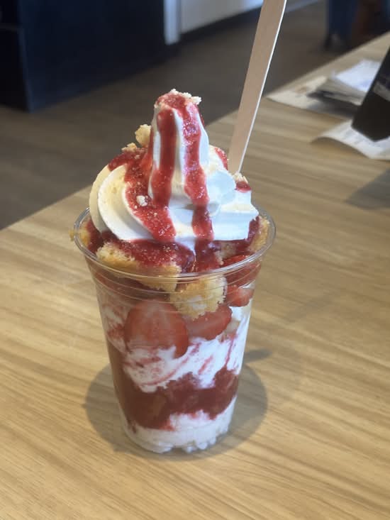 Parfait shortcake aux fraises