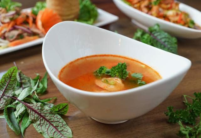 Tom Yum Goong Soup (large)