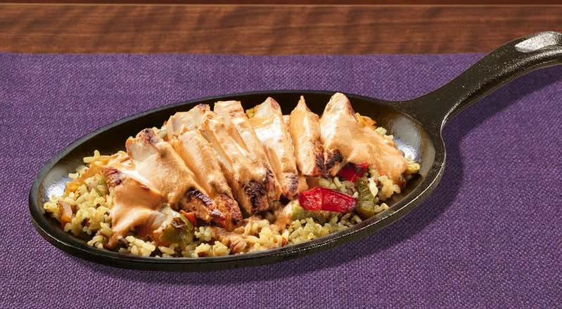BUTTER CHICKEN SIZZLIN' SKILLET