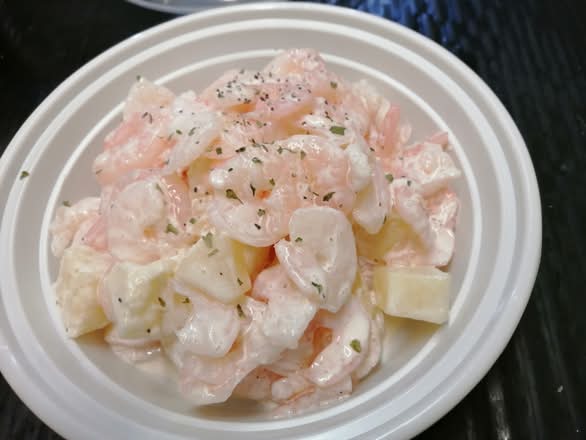 22. Shrimp Salad with Pineapple