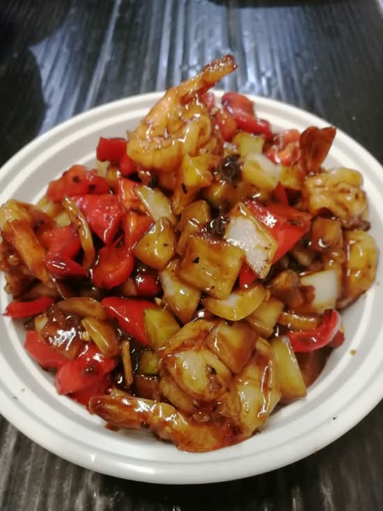 75. Thai Black Bean Prawns (Goong Pad Namman)