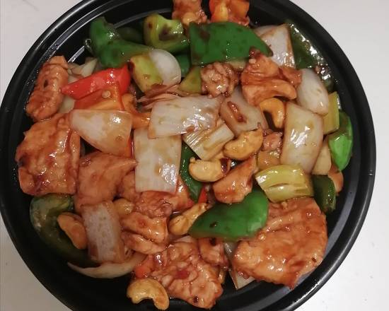 44. Cashew Chicken ( Gai Pad Mamung Hin Mapan)
