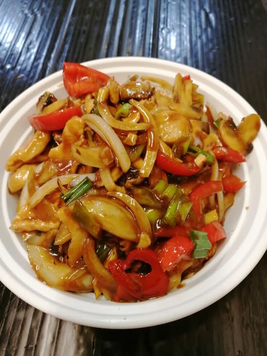 42. Ginger and Onion (Pad Khing)