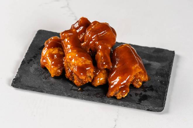 Bone-in Wings (1 pound)