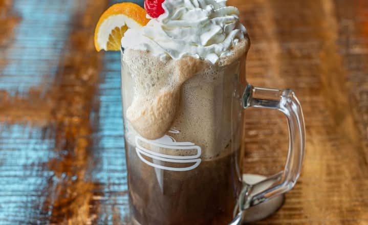 FLOAT RACINETTE/ ROOT BEER FLOAT