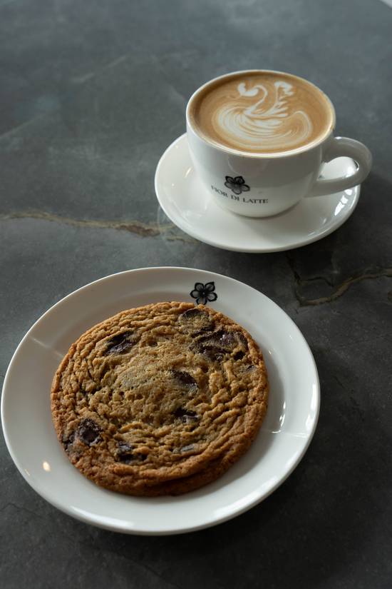 Malted Chocolate Cookie