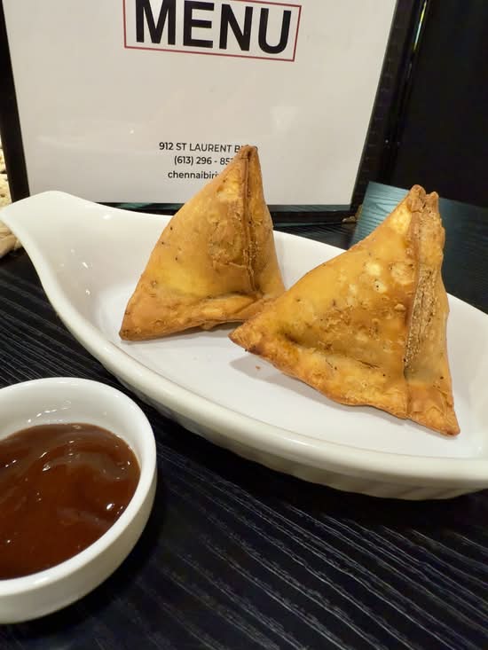 Veg Samosa (2 pieces)