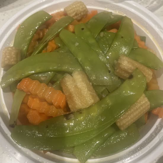 Snow Peas, Carrots, and Babay Corn