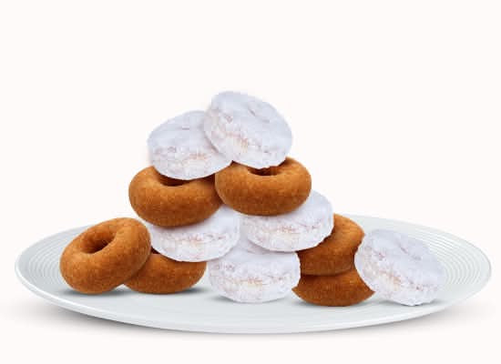 12 mini beignets / 12 mini donuts