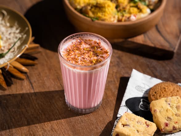 Kashmiri Chai