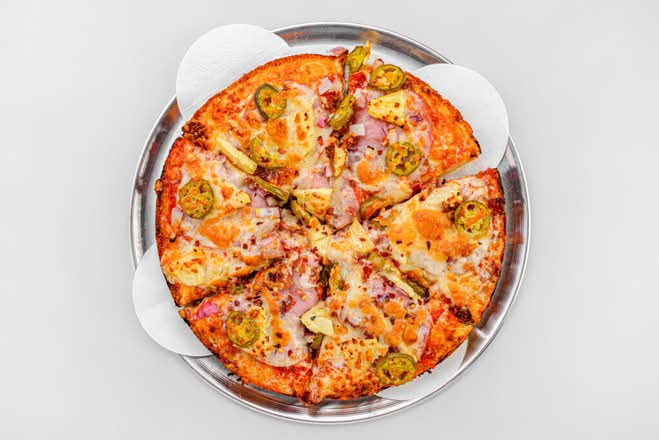 14" Hot Hawaiian Pizza