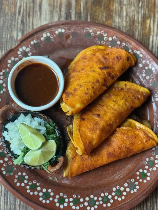 Quesa Birria Tacos