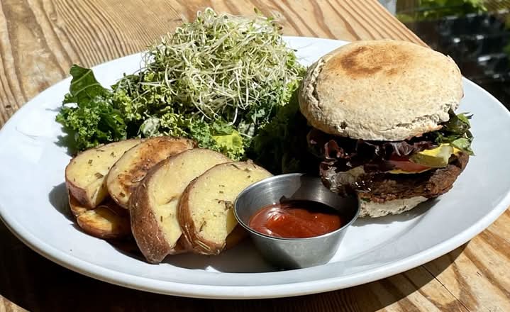 Black Bean & Yam Burger Platter