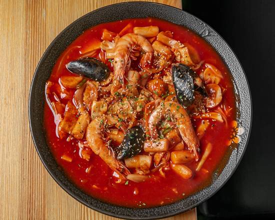 Spicy Seafood Tteobokki