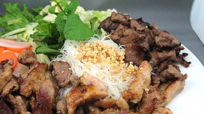 326 Meat Lovers Vermicelli Platter