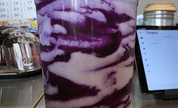 Taro bubble Tea