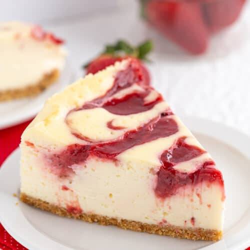 STRAWBERRY CHEESE CAKE