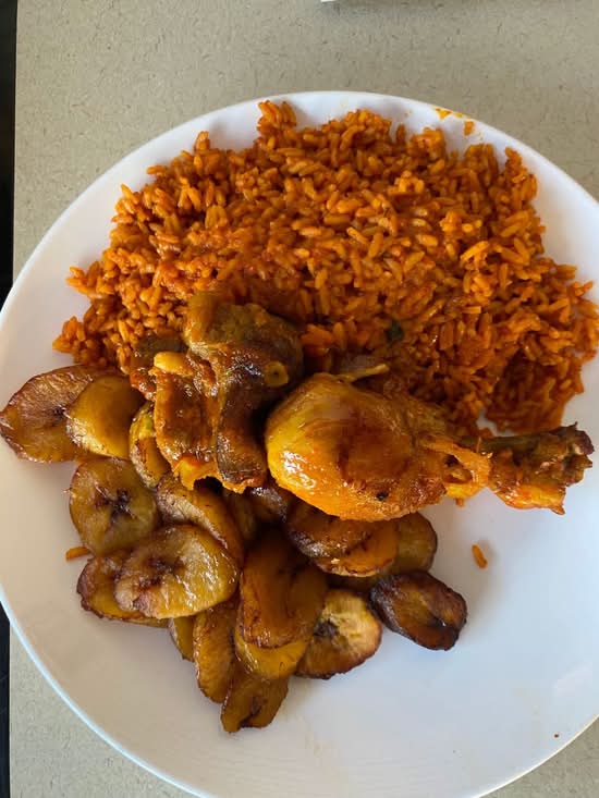 Jollof Rice and Chicken or Beef & Plantain (Choice of Adding Meat for $3)