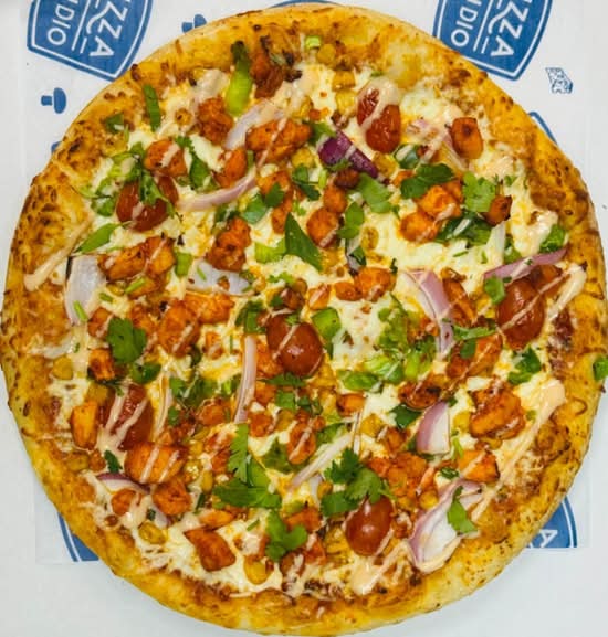 Chicken Tikka Pizza - XL (HALAL)