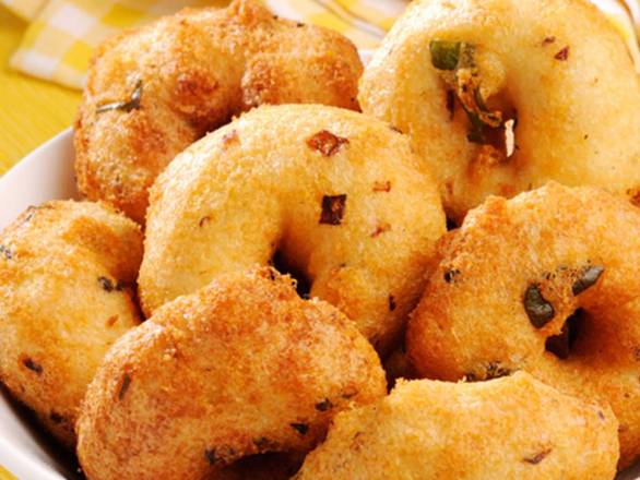 5 Medhu Vada