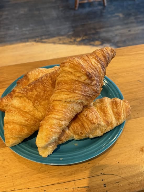 Croissant au beurre / Butter croissant