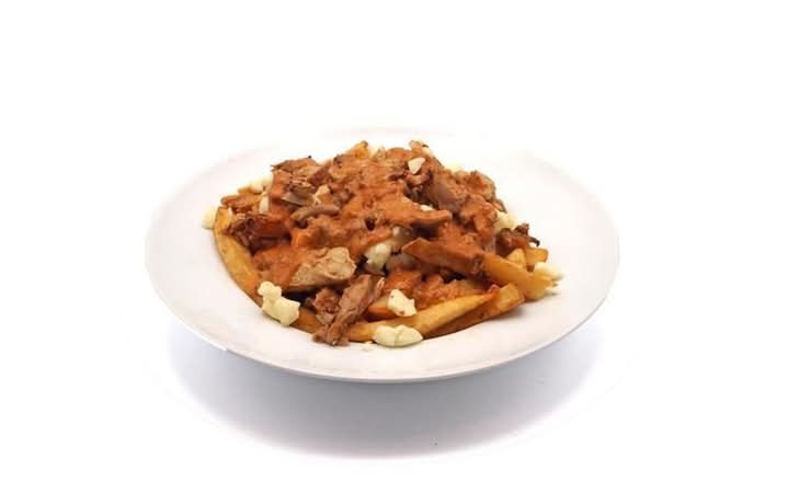 Butter Chicken Poutine
