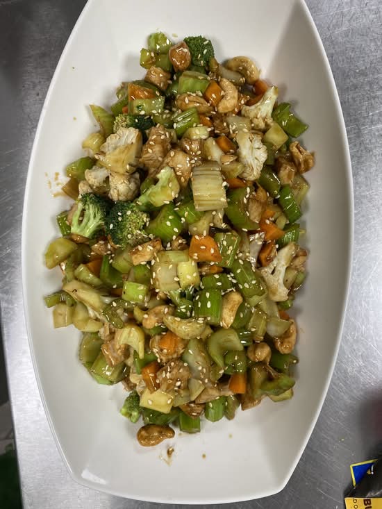Almond Chicken Diced Vegetables