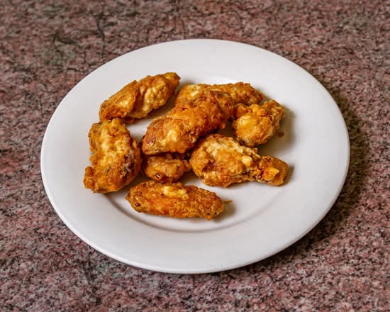 3. Deep-Fried Chicken Wings (6)