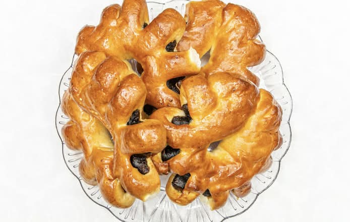 Date Buns 4pcs