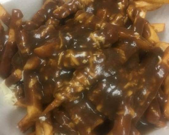 Traditional Poutine