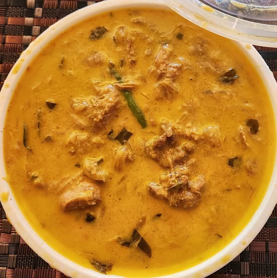 Kuttanadan Chicken Curry