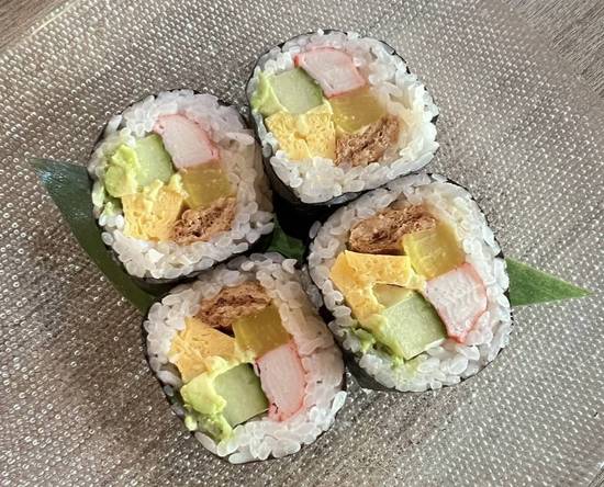 8.Futo Maki Roll(4pcs)