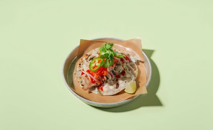 Lemongrass Chicken Taco