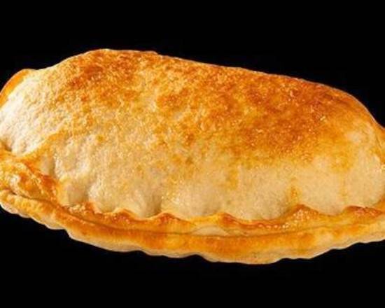 Pepperoni Duo Calzone