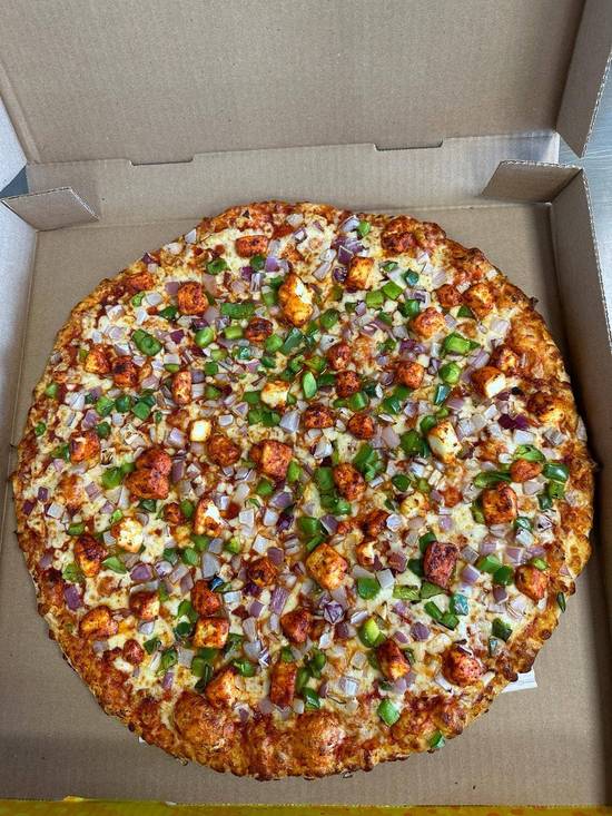 Tandoori Paneer Pizza