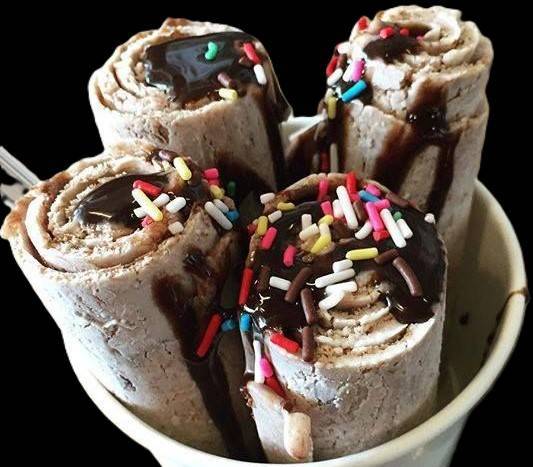 Oreo Cheesecake Thai Roll