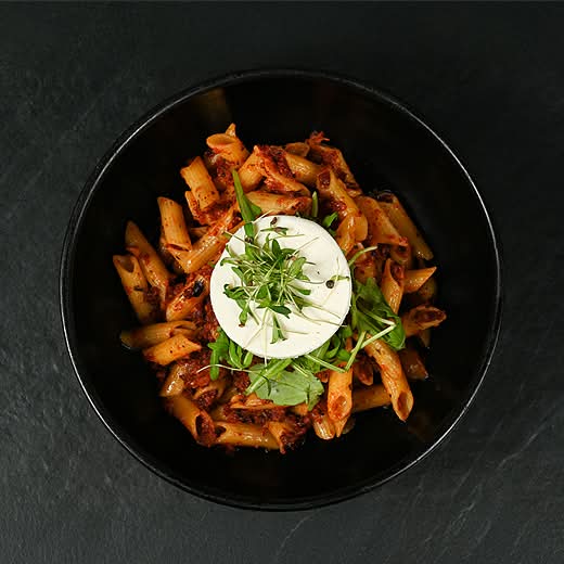 Penne au pesto de tomates séchées / Penne with Sun-Dried Tomato Pesto