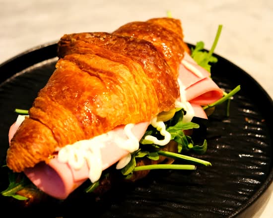 Deluxe Ham & Cheese Croissant