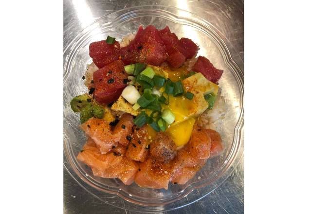 Avocado and Tuna Sashimi Bowl(R8)