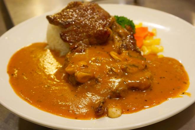 New York Steak and Mushroom with Black Pepper Sauce on Rice 紐約牛肋扒配蘑菇黑椒汁