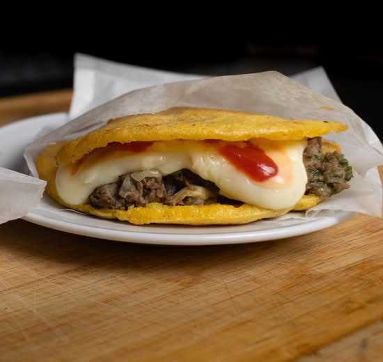 Arepa rellena