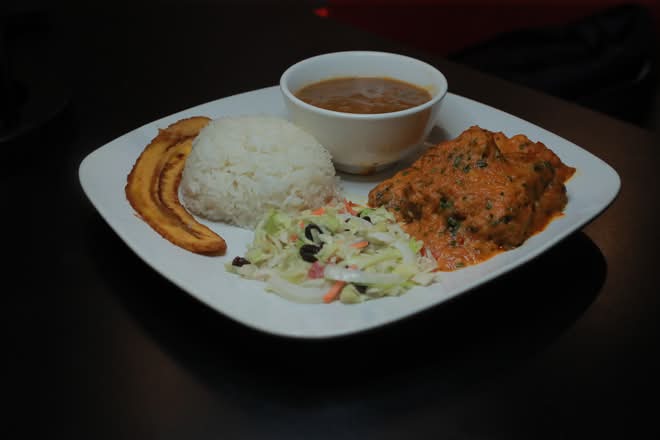 Flank Steak in Sauce (Sobrebarriga en Salsa)