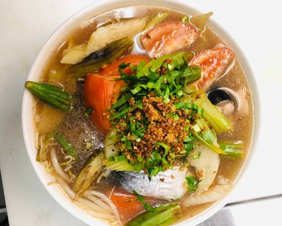 59. Soupe aigre douce traditionnel vietnamien avec viande / Traditional Vietnamese Sweet and Sour Soup with Meat
