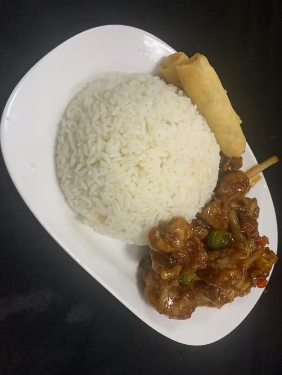 Chilli Chicken with Steamed Rice