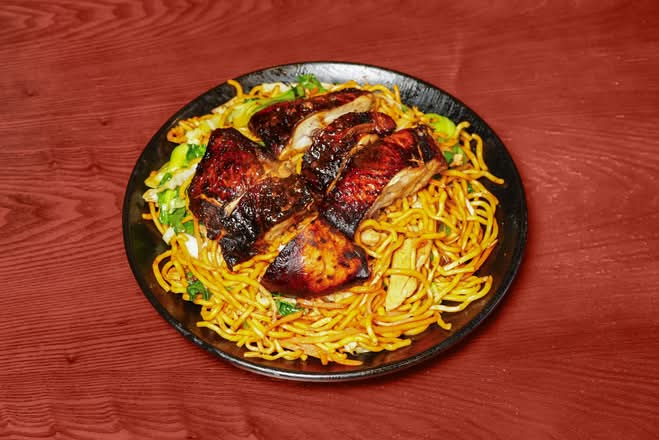 Jerk Chicken Chow Mein