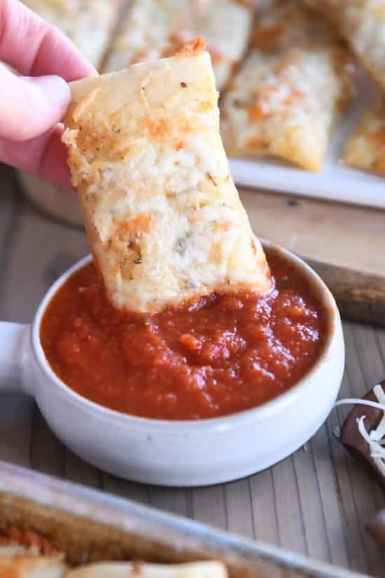 Bread Stick (with Tomato Sauce)