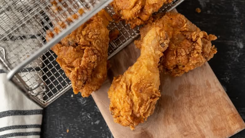 Fried Chicken Family Meals (Dinner for 2 to 3 Persons)