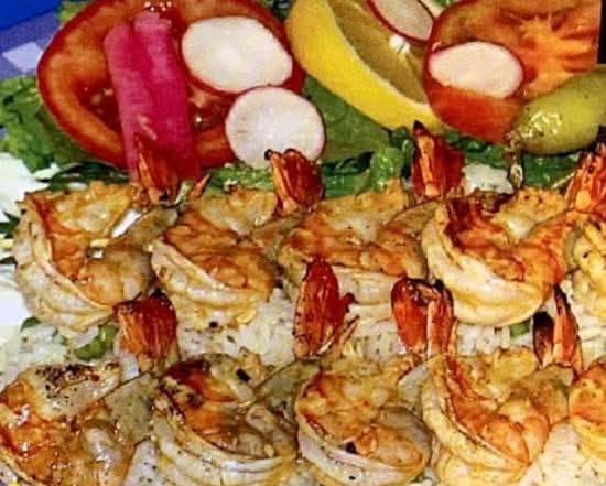 Assiette Brochette de Crevettes / Shrimp skewer plate 13.