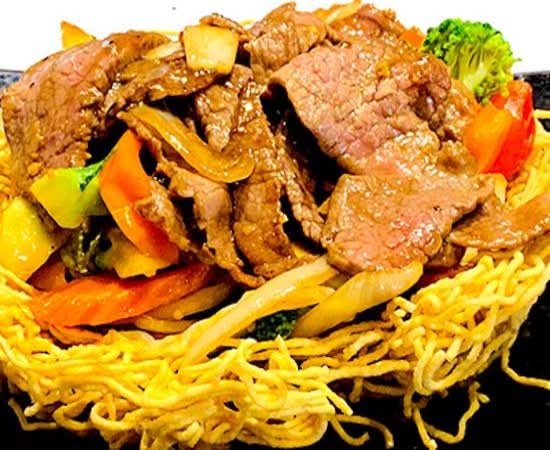 32. Bœuf sauté aux légumes / Stir-Fried Beef and Vegetables