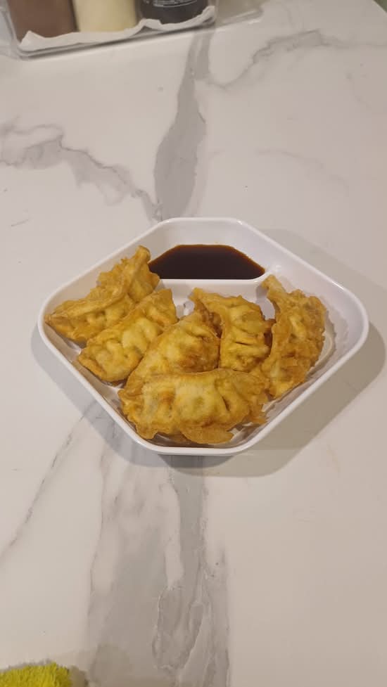 Pork dumpling / 돼지고기만두